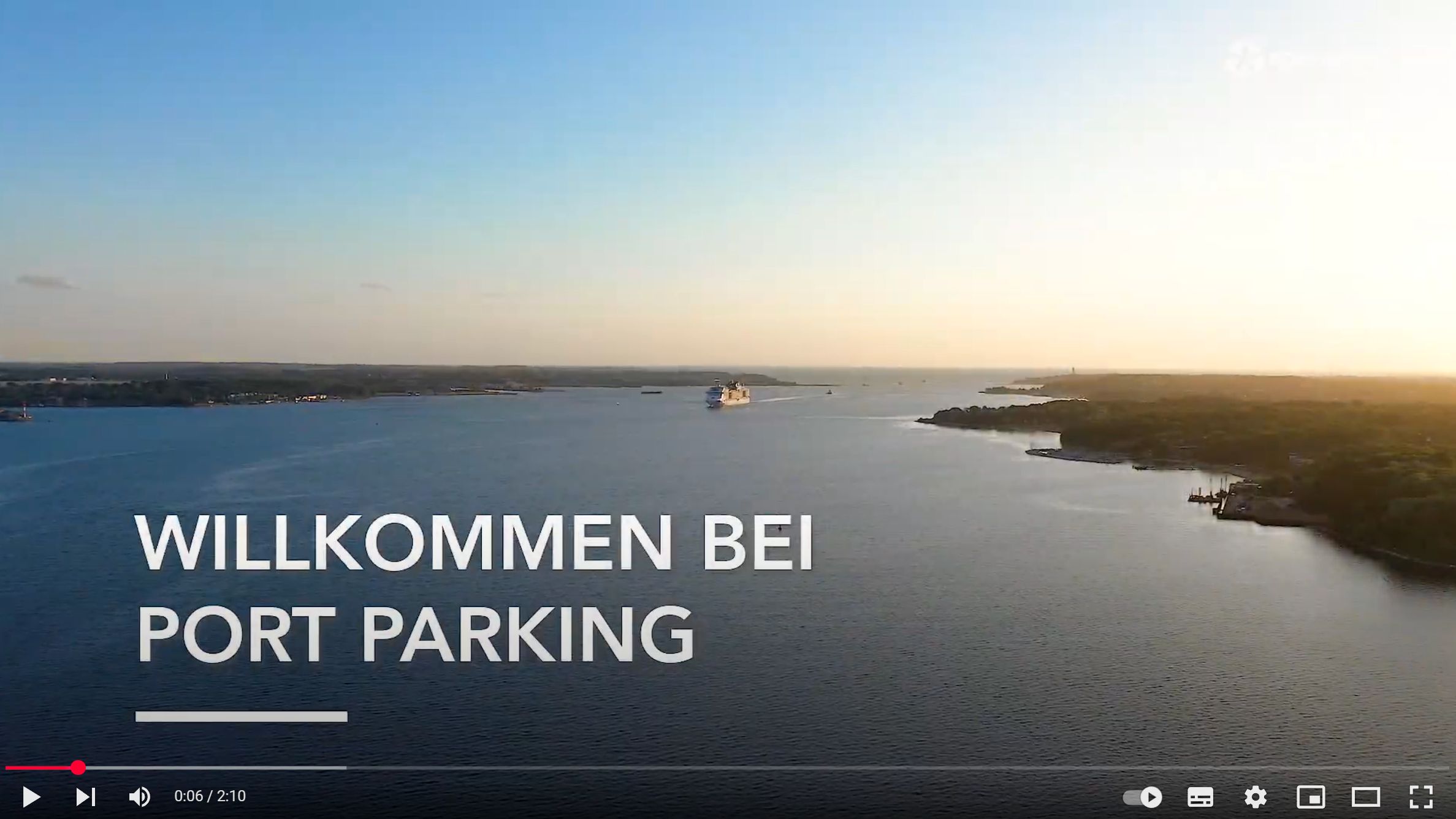 Hier sieht man einen Screenshot vom Beginn des Filmes über das Angebot von Port Parking.